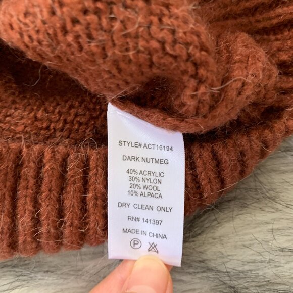 ASTR Women Puff Sleeve Appliqué Floral Sweater, Brown, Size S - Picture 4 of 6